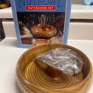 NEW Vintage Made in USA Nutcracker Set with Wooden Bowl